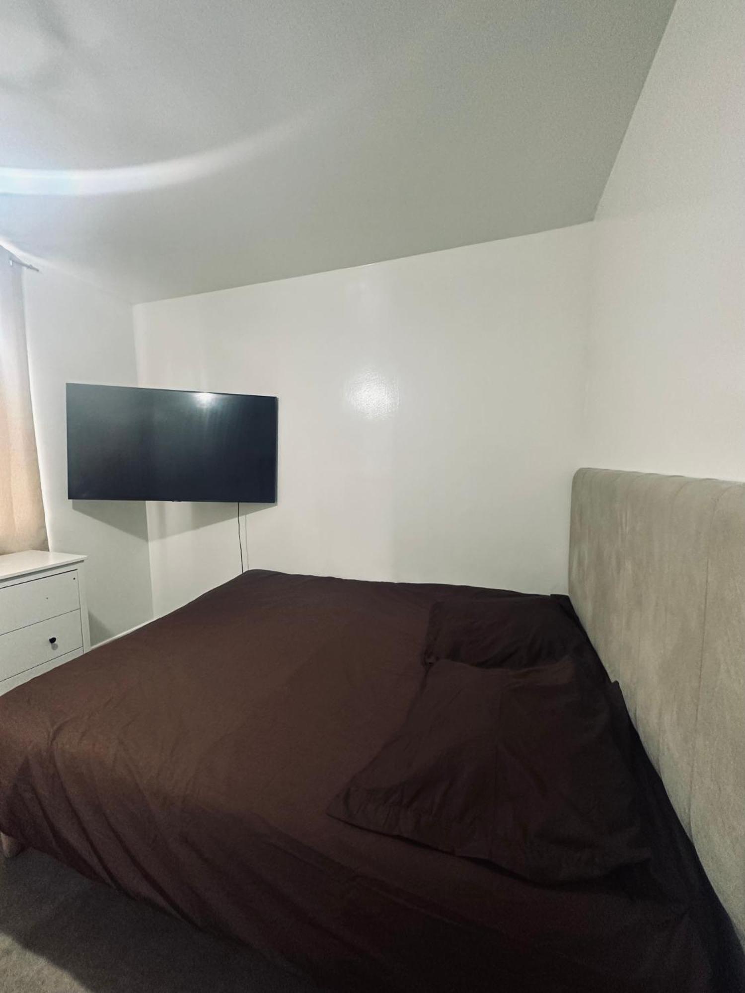 Appartement Jolie Clichy Exteriör bild
